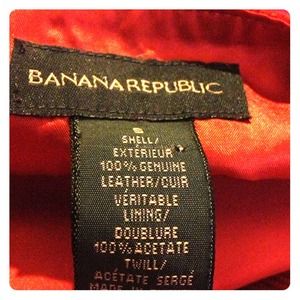 100% genuine leather  Banana republic
