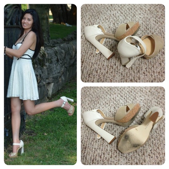 Gianni Bini Heels with Cork Platform - Picture 2 of 5