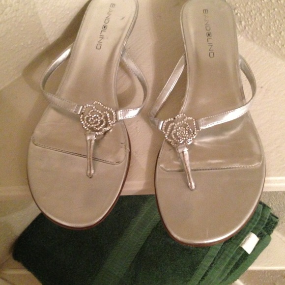 Cute small heels RESERVED for Solds