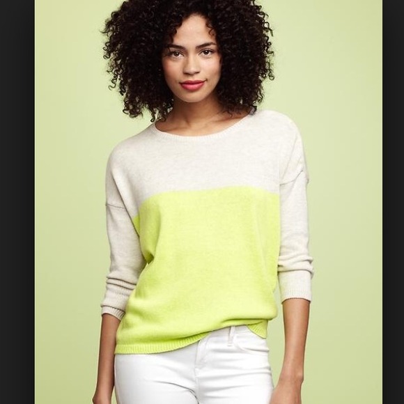 White & Yellow pretty sweater