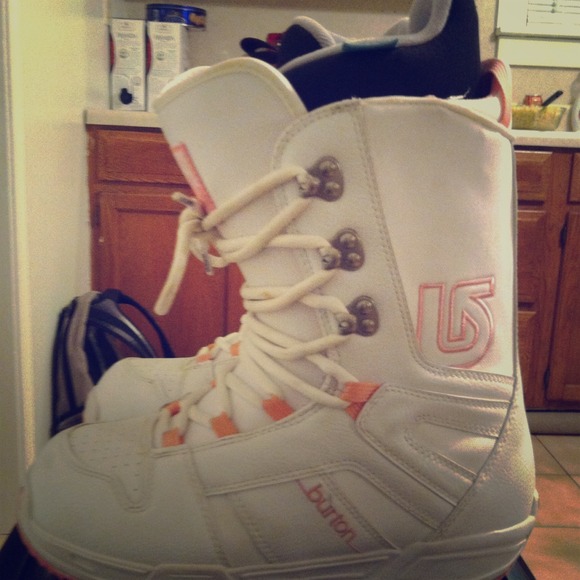 burton Boots - Burton Women's Snowboard boots