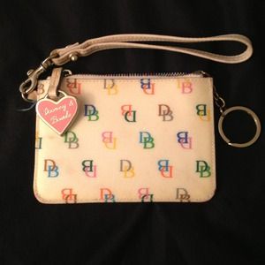 Dooney & Bourke wristlet