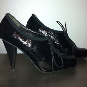 REDUCED🌟Kenneth Cole Reaction heels