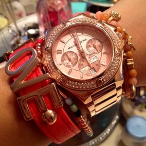 BCBG LOVE bracelet