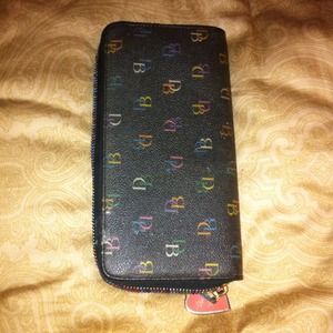 Dooney & Burke wallet