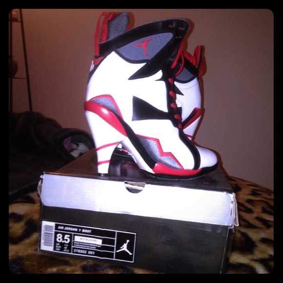 Jordan heels size 8.5