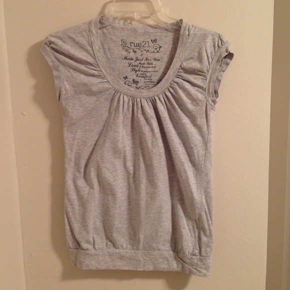 Sold Rue 21 Tshirt