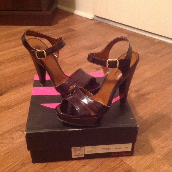 Brown Michael Antonio strap heels