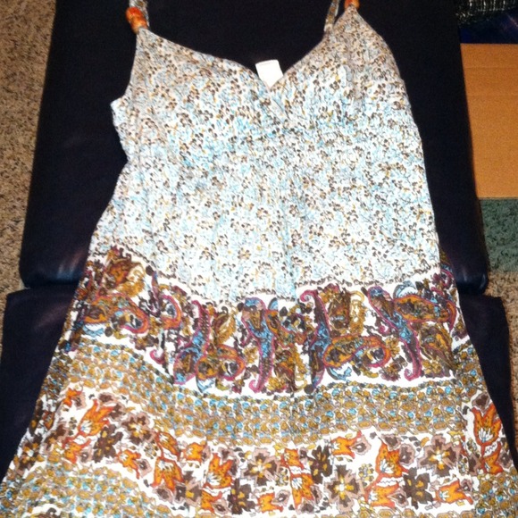 Floral summer dress holding