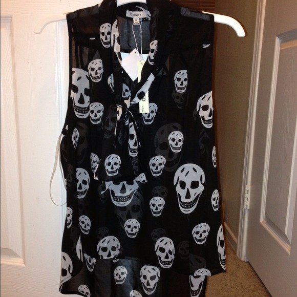Tops - 💖💖new skull tops💖💖