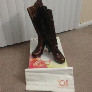 ❗❗SOLD❗❗Crocs boots by YOU in bronze color