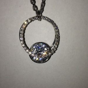 Fashion necklace