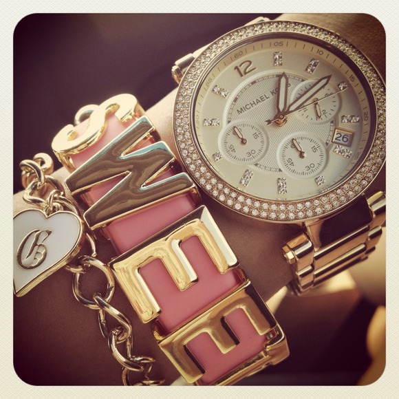 BCBG sweet ❤ bracelet