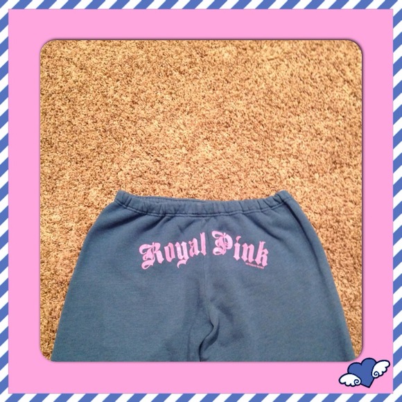 Victoria's Secret Pants - 💋VICTORIA SECRET💋 Like new Cozy Banded Bottom