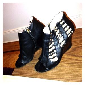 Kelsi Dagger black calfskin booties w/hardware.