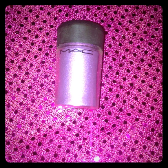 💰Sold💰MAC Pigment Violet