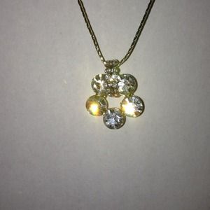 Fashion necklace
