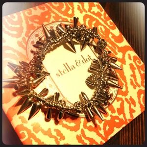 Stella & Dot Renegade Cluster bracelet