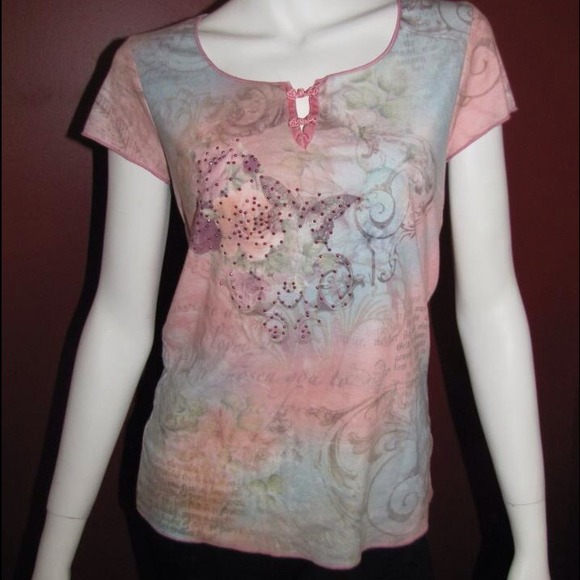Bundle! Printed tops