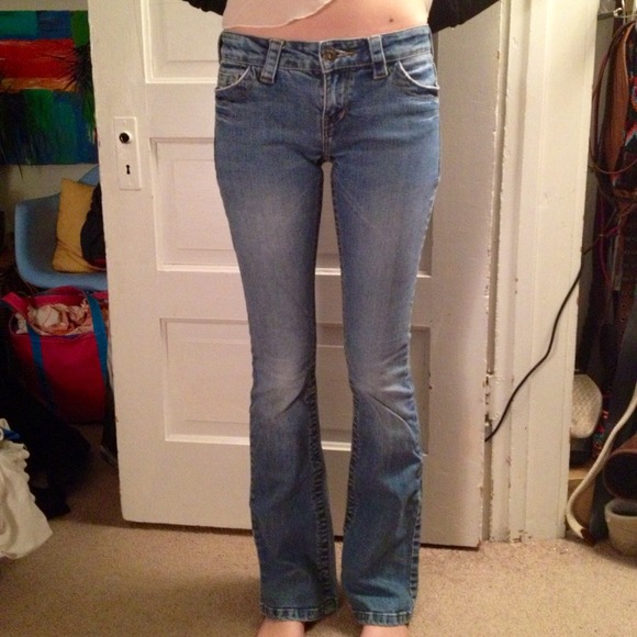 Cute jeans!