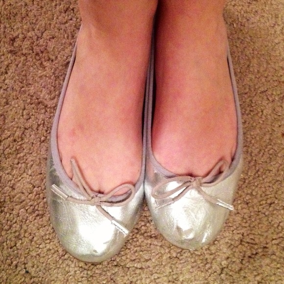 cute silver flats