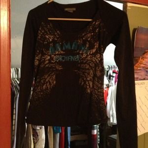 Black long sleeve spandex shirt w/ a built-in bra