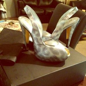 🚫SOLD🚫 Report Signature GALA Silver Leopard