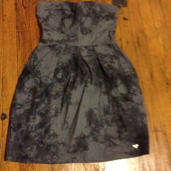 New Roxy Dress small - Picture 1 of 3