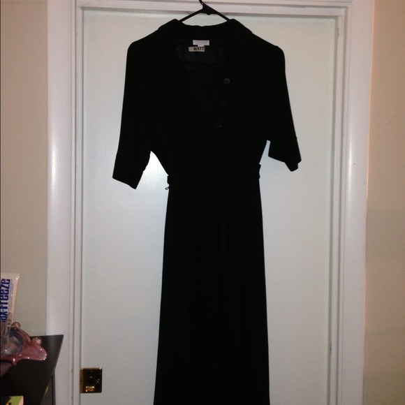 Black maternity shirt dress - Picture 2 of 2
