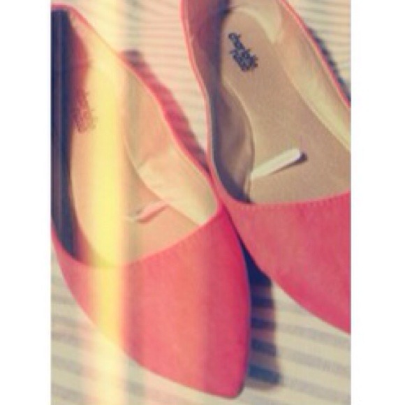 🔴SOLD Velvet Pointy Flats