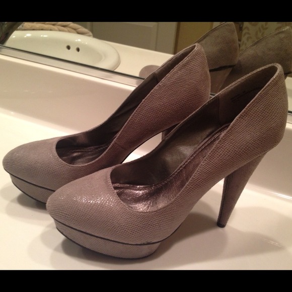 Anne michele Grey pumps - Picture 1 of 3