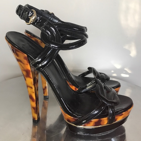 Authentic GUCCI Lamb Heels - Picture 1 of 4