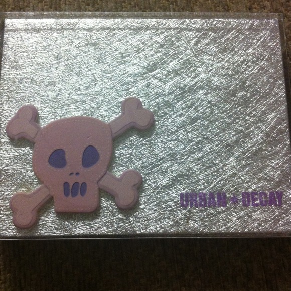 🎉🎉TRADED🎉🎉 New UD eyeshadow