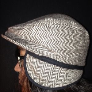 Dockers cute hat with earwarmers