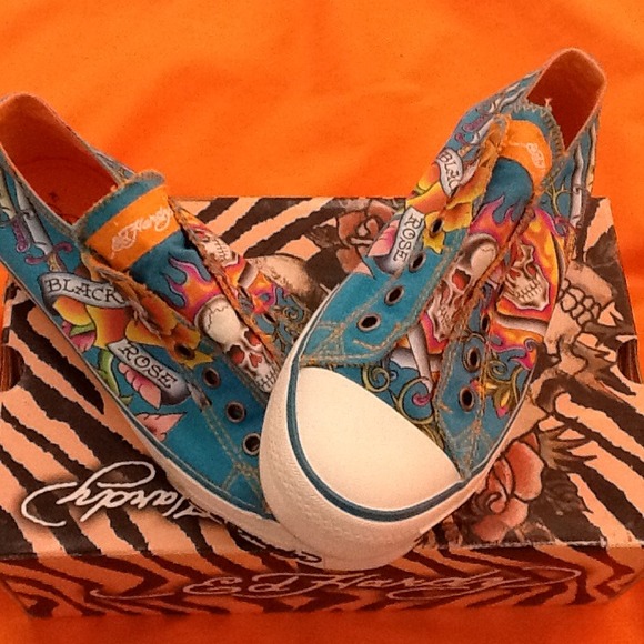 Low rise classic Ed hardy sneakers