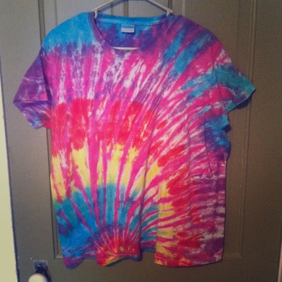 Tie dye tshirt