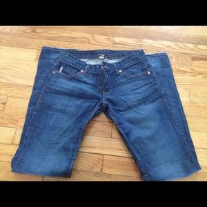 **Keeping**Armani Exchange jeans