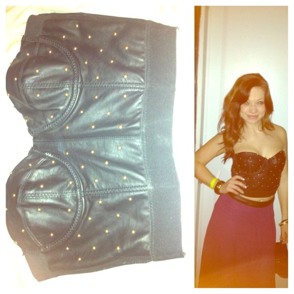 Medium sized corset studded top