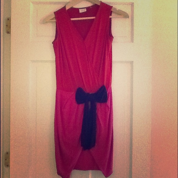 Amazing dress- go from office to romantics dinner