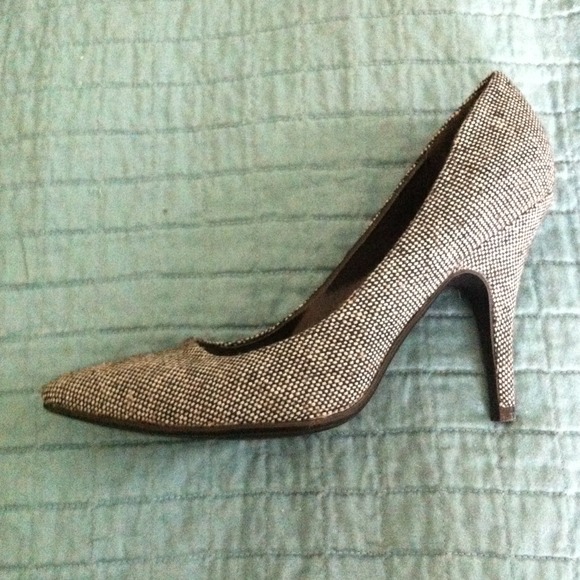 ✅ SOLD ✅ - Picture 2 of 4