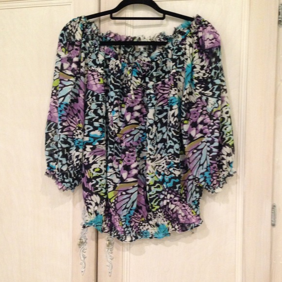 Bundled! Peasant style blouse