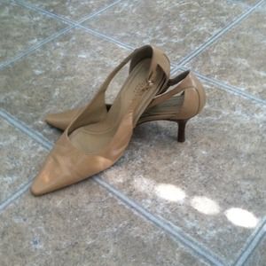 Liz Claiborne heals and Gap Skirt