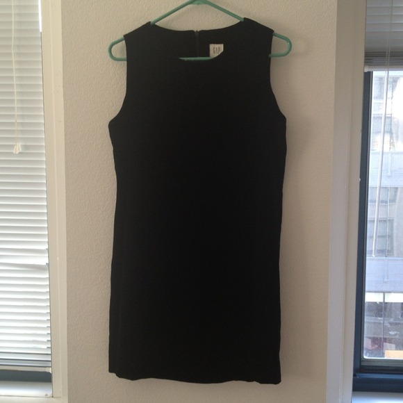 Gap new with tag Suede skirt