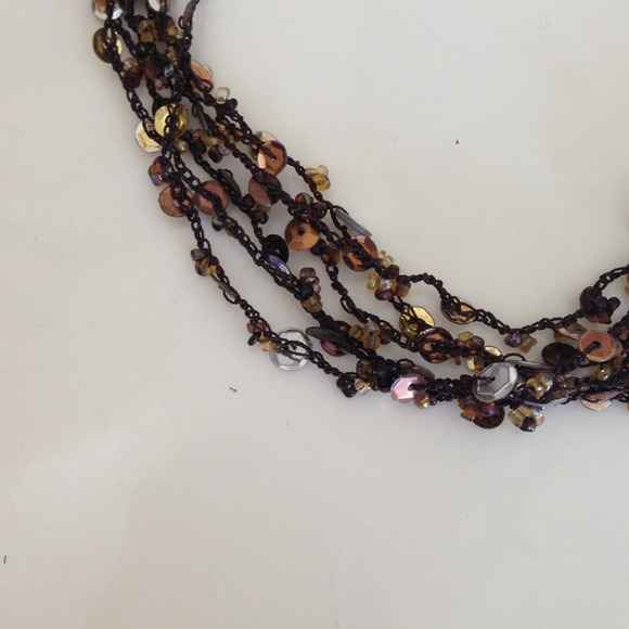 Brown beaded necklace - Picture 2 of 3
