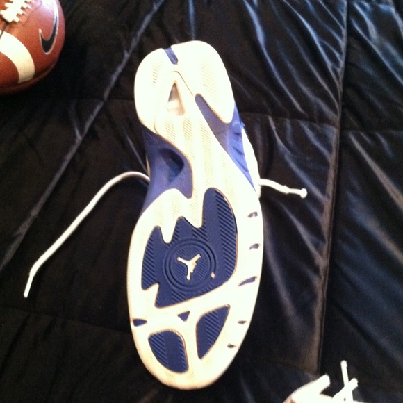 Jordans - Picture 4 of 4