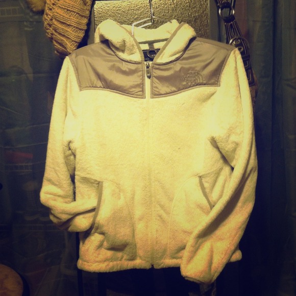 🔴SOLD🔴 Northface jacket, white & grey