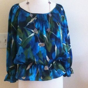 Ann klien, Very pretty top, note size is PM