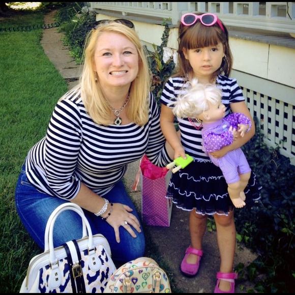 Meet the buyer/seller and her little diva! - Picture 3 of 8