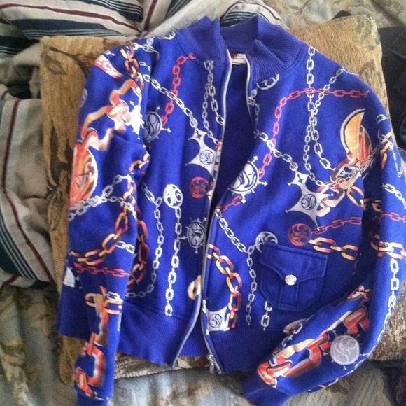 Jacket - Picture 1 of 2