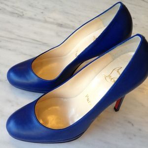 Christian Louboutin Filo Leather  in Blue Sapphire